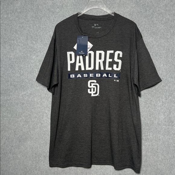 Fanatics San Diego Padres Baseball TShirt Men’s Large NEW - Picture 1 of 4